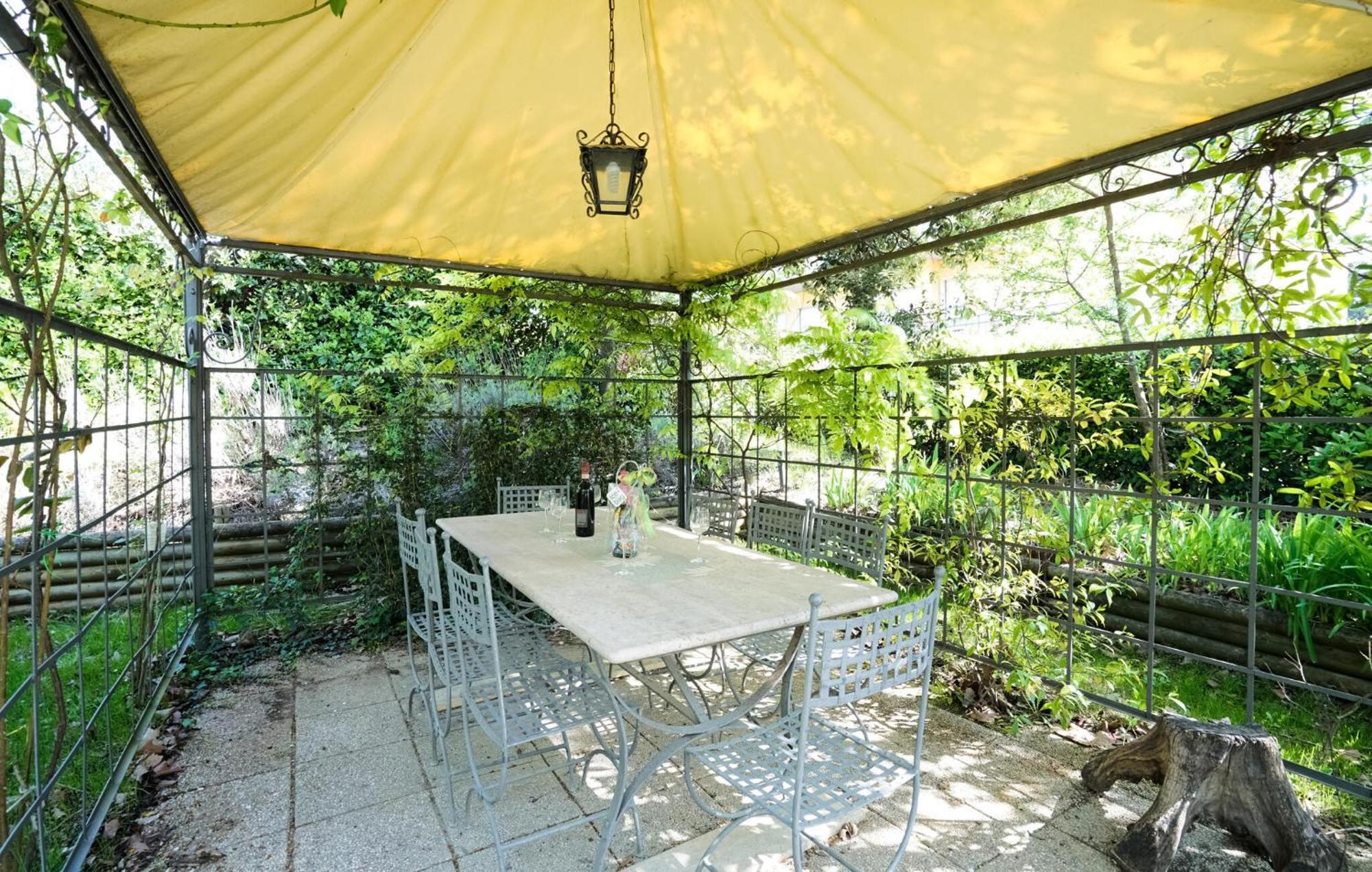 Stunning Home In Chianciano Terme With Wifi Εξωτερικό φωτογραφία